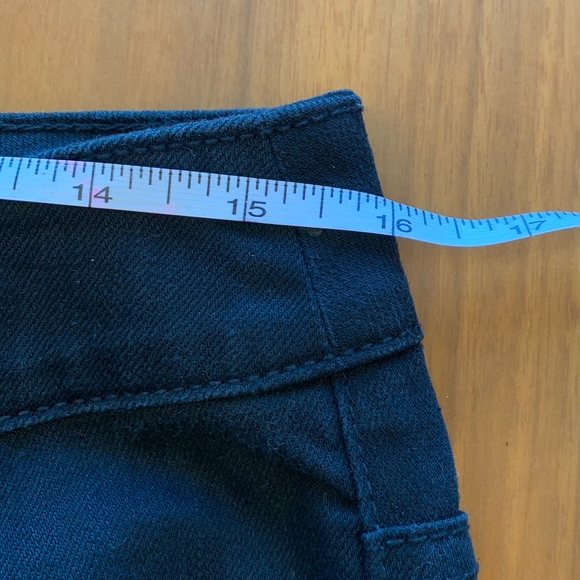 CHICO’s Platinum Denim Ultimate Fit Slim Leg Sz 6 - Picture 8 of 10